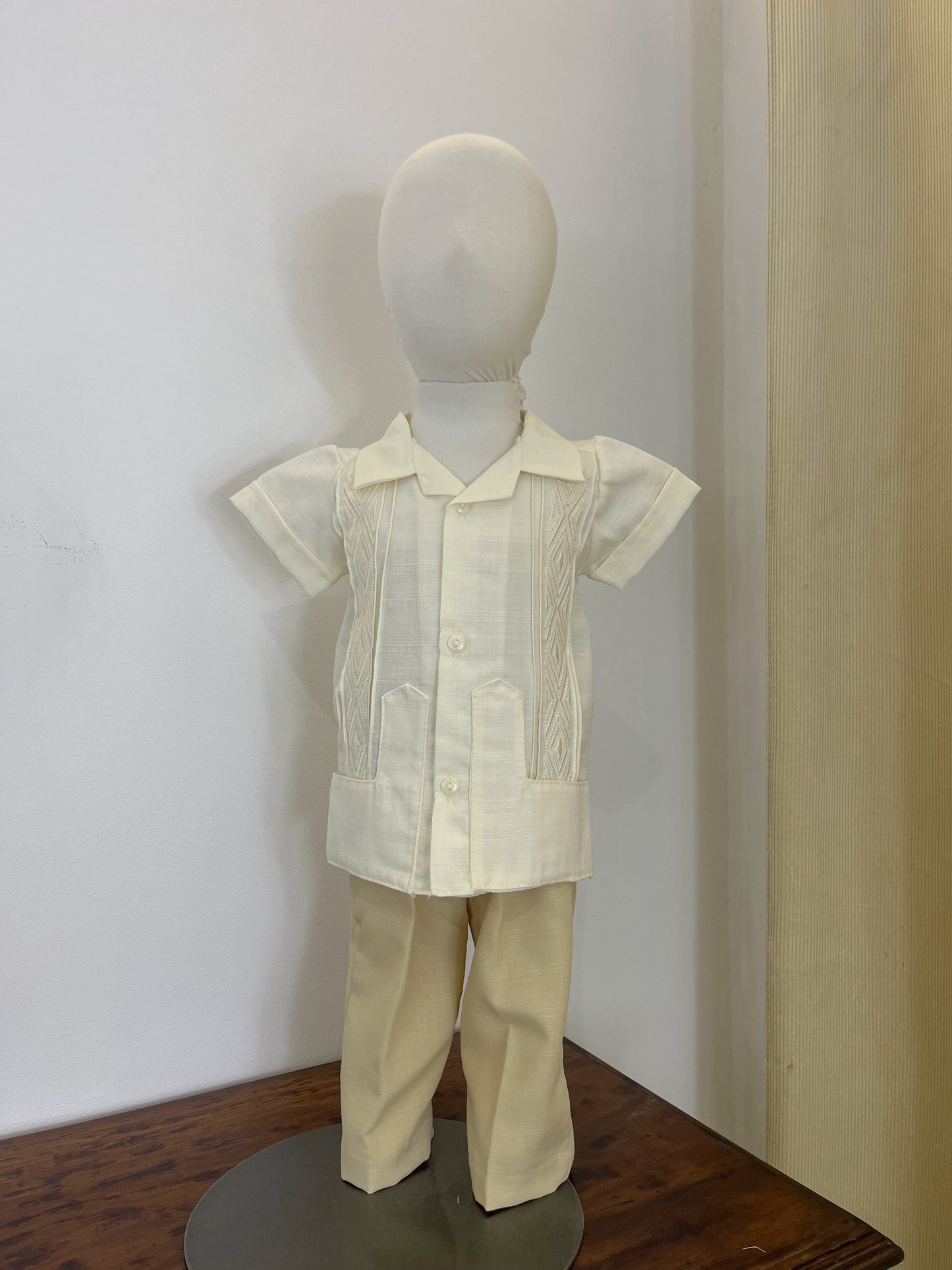 Conjunto Guayabera Bordado 125 niño bebe
