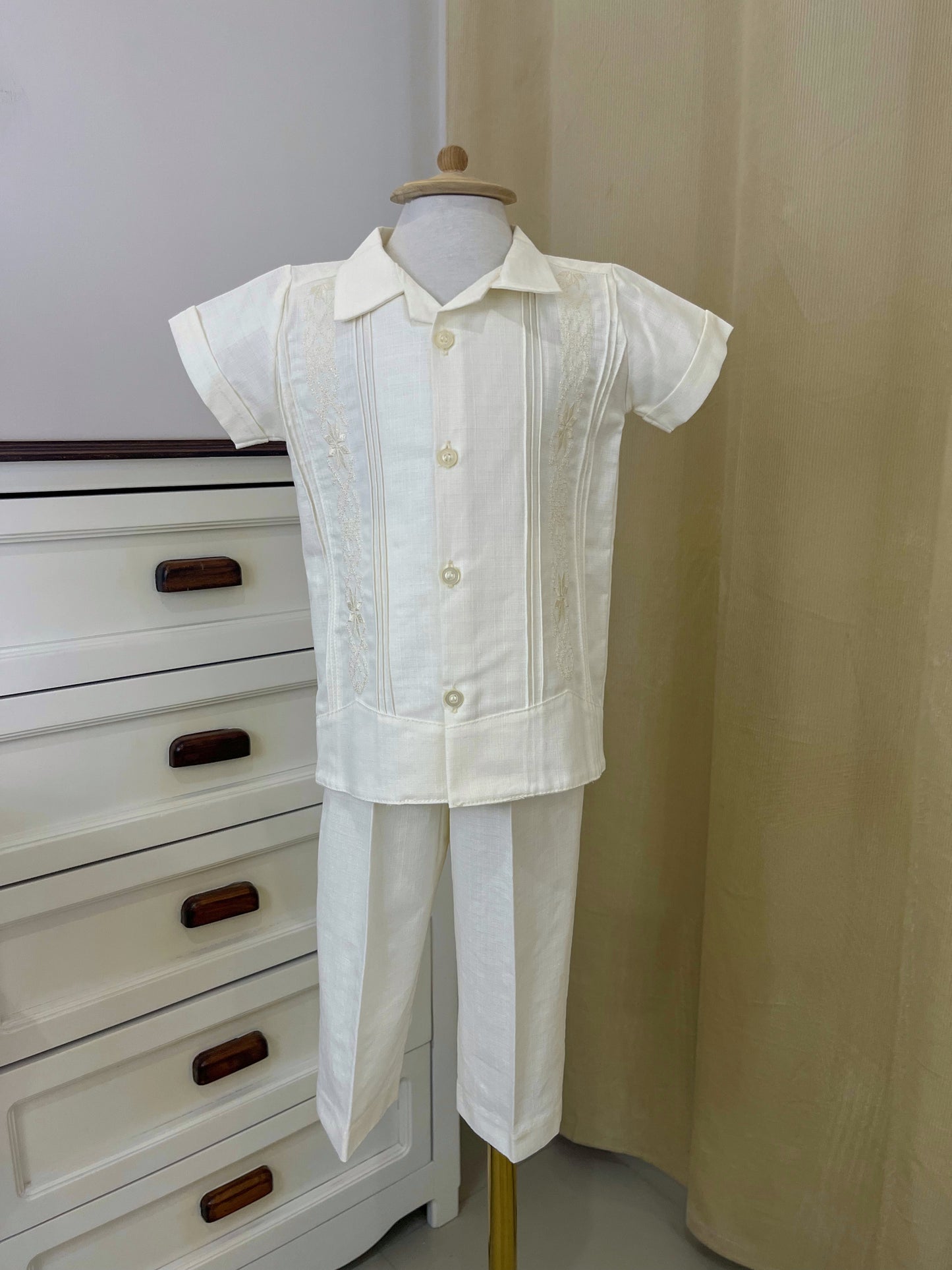 Conjunto Guayabera Bordado 127 niño bebe