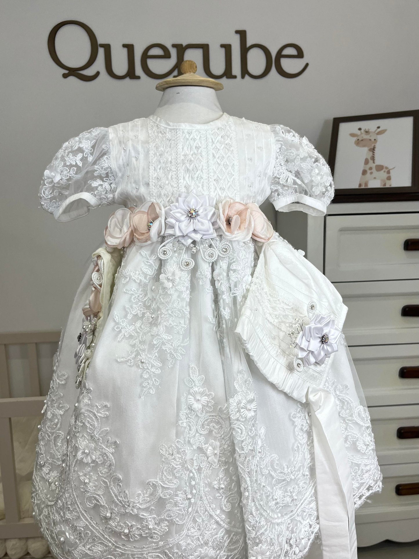 Ropon Desmontable 361 + Kit Bautizo Niña bebe