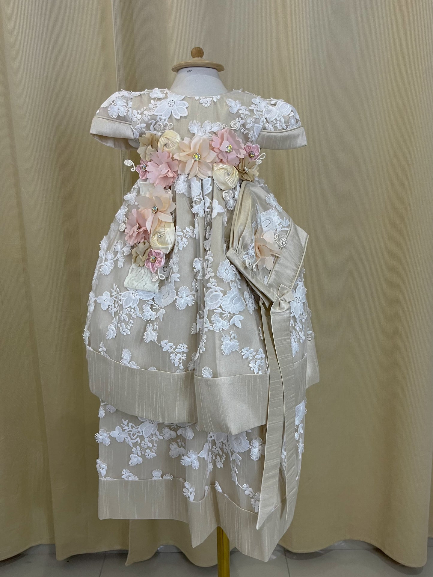 Ropon Desmontable 358 + Kit Bautizo Niña Bebe
