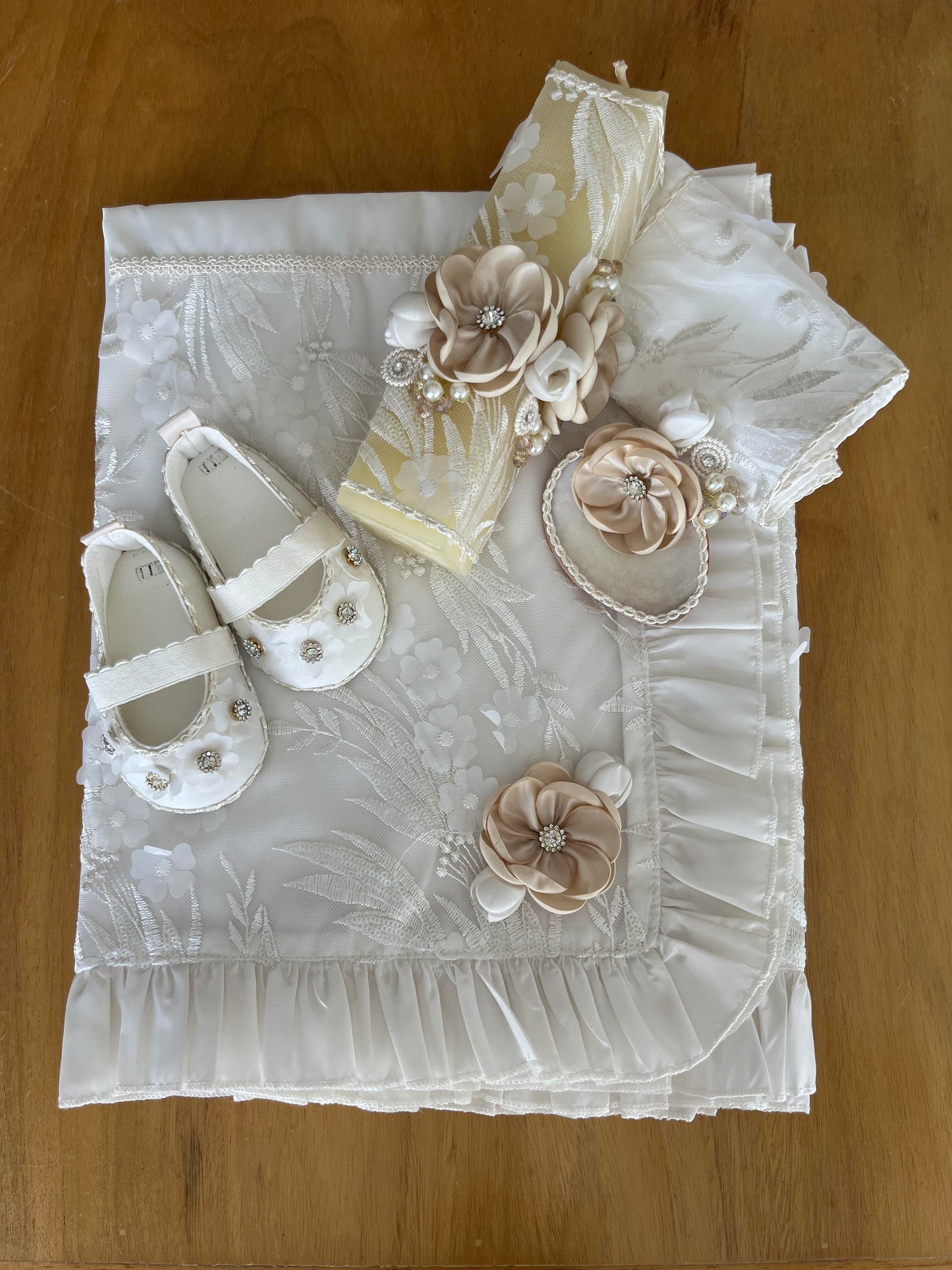 Ropon Desmontable 355 + Kit Bautizo Niña Bebe
